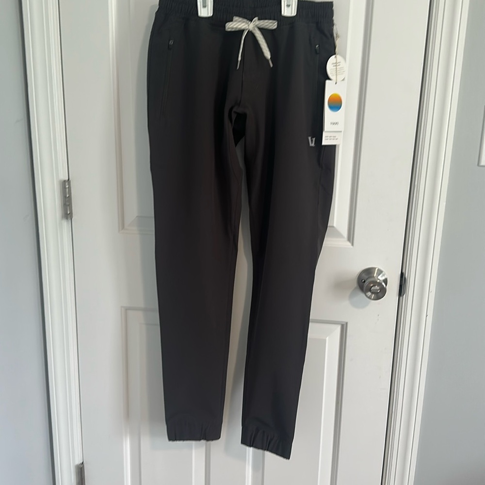 Vuori Men’s Transit Joggers, Size XS, Color Dark Oregano